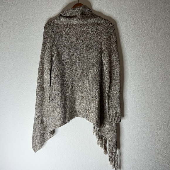 Lovestitch Asymmetrical Poncho - Picture 3 of 6